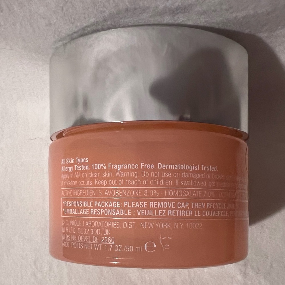 CLINIQUE Moisture Surge Broad Spectrum SPF28 1.7oz BRAND NEW/FULL SIZE/NO BOX - Picture 3 of 8
